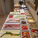 Gold 3* بوزنان