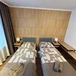Gold بيت ضيافة 3*