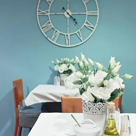 Villa Gold Poznan 2* Познань