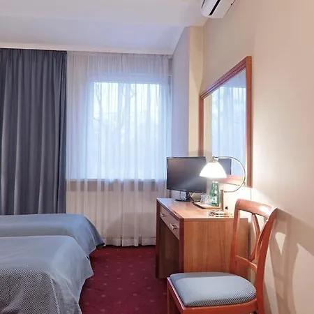 Villa Gold Poznan 2* Познань