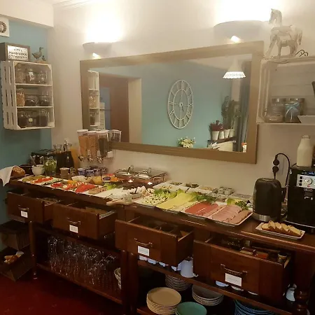 Villa Gold Poznan 2*